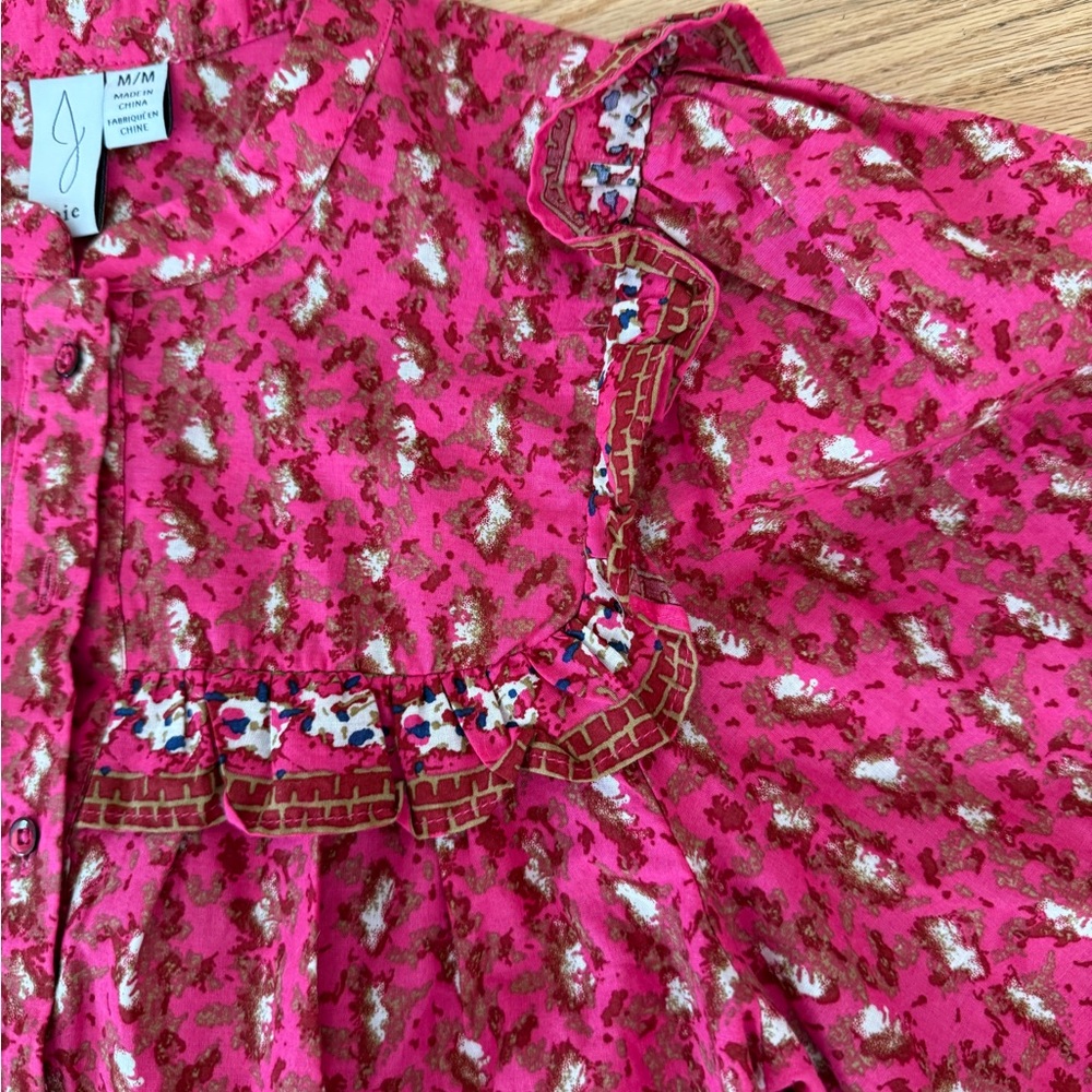 Red Patterned Long Sleeve Blouse - Picture 4 of 4